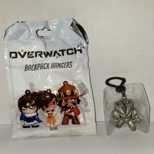Overwatch Backpack Hanger Reinhardt